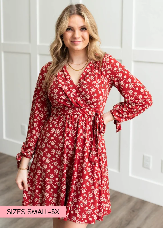 Trendy Clothing Sale Kambrie Red Floral Dress