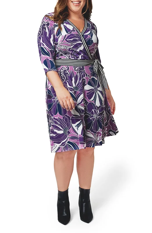 Redefining Women's Fashion Leota Women's Floral Wrap Dress Purple Size 3X