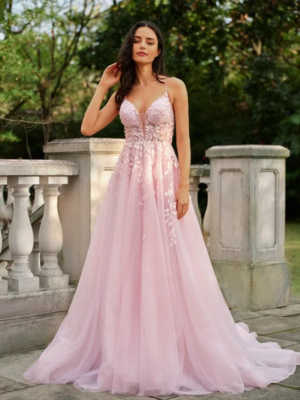 Don'T Miss Out A-Line/Princess Tulle Applique V-neck Sleeveless Court Train Dresses