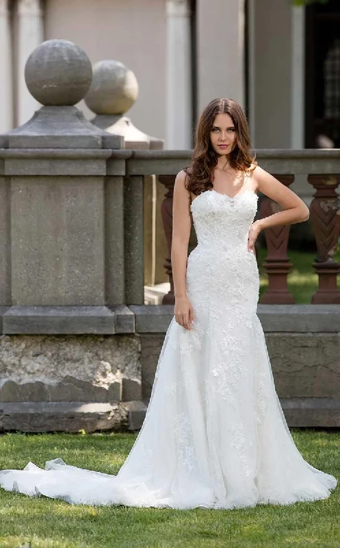 Special Occasion Wear Rachel Allan Bridal - M620 Lace Embroidered Sweetheart Trumpet Gown