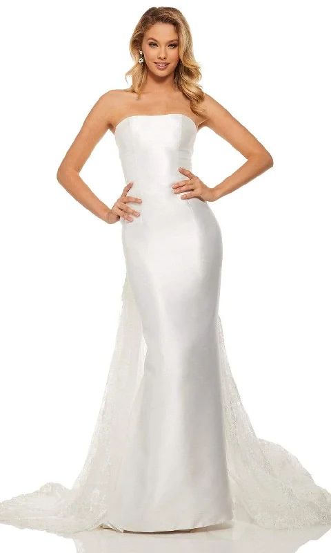 Trendy Aesthetics Sherri Hill - Strapless Mikado Trumpet Dress 52594 - 1 pc Ivory In Size 10 Available