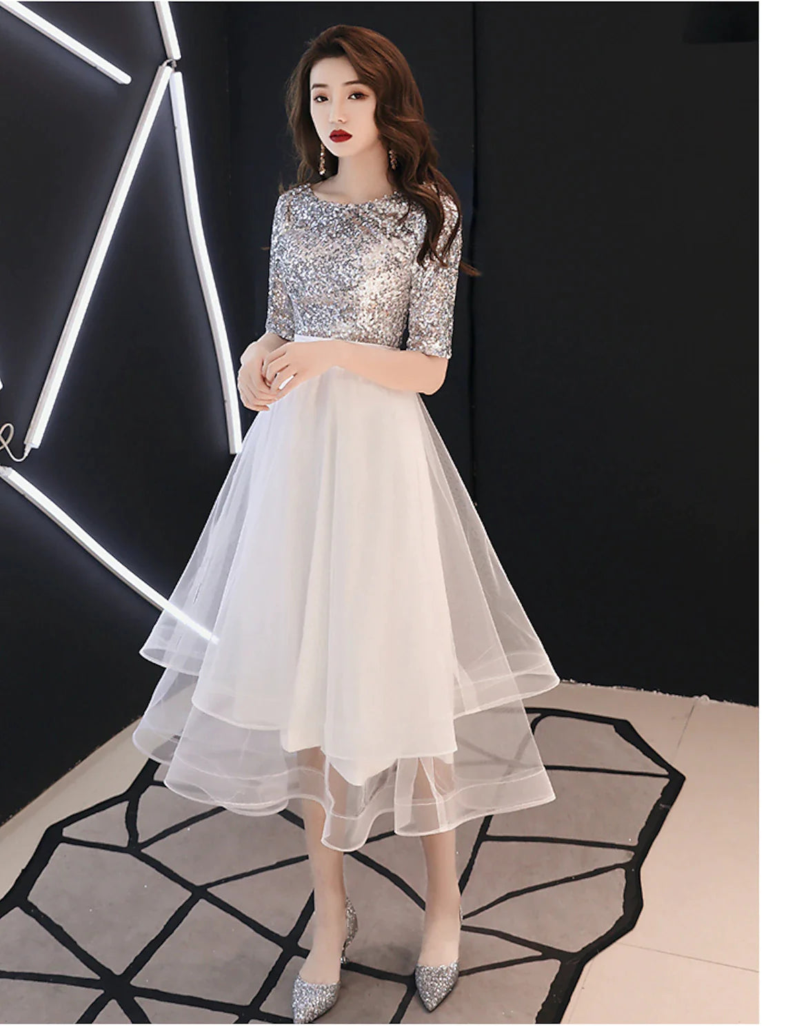 Fashion-Forward A-Line Sparkle White Cocktail Party Prom Dress Jewel Neck Half Sleeve Tea Length Satin with Sequin Tier