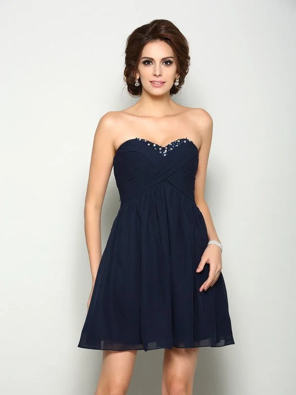 Enjoy Discount A-Line/Princess Sweetheart Beading Sleeveless Short Chiffon Homecoming Dresses