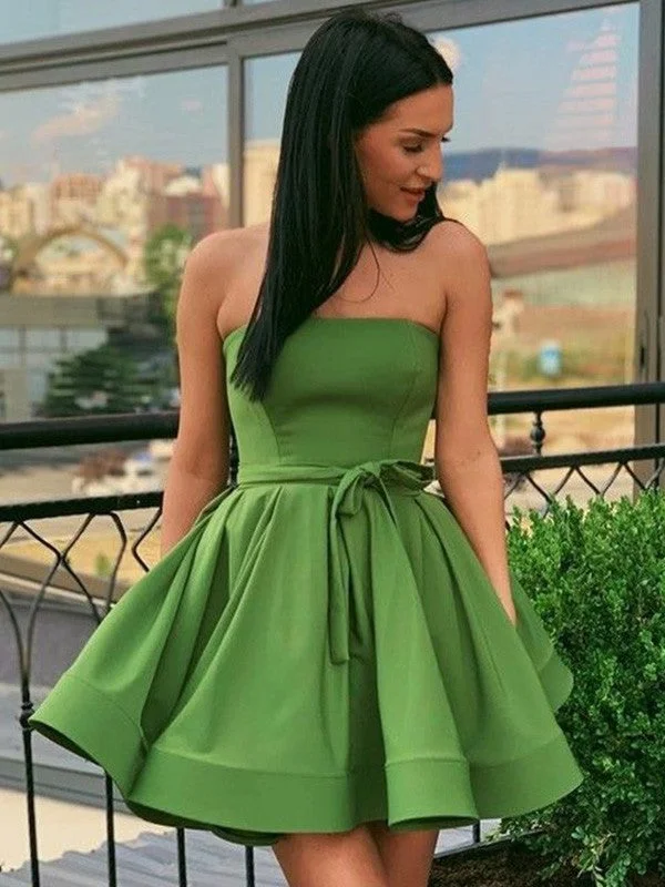 New Season Fashion Preview A-Line/Princess Strapless Ruffles Sleeveless Satin Short/Mini Homecoming Dresses