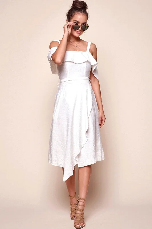 Evening Looks Adali Flowy Summer Midi Dress White