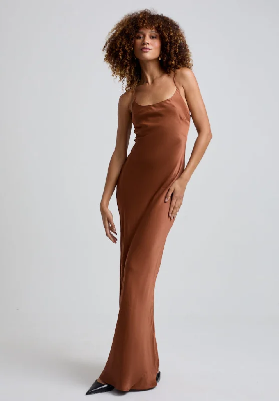 Ride The Style Wave Roxy Spaghetti Strap Maxi Dress In Brown