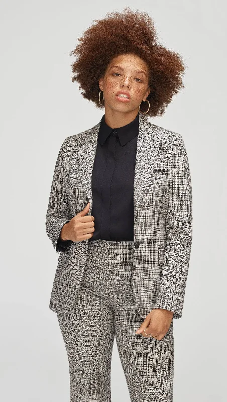 Stupidly Low Prices Tailored Blazer in Stretch Plaid | Black/Ivory Plaid