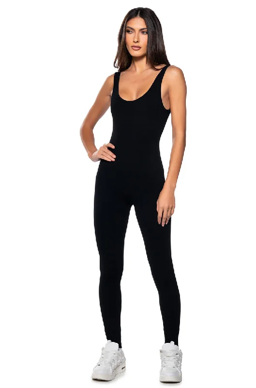 Women's Fashion Hotspots HOT GIRL WALK SLEEVELESS CATSUIT IN BLACK