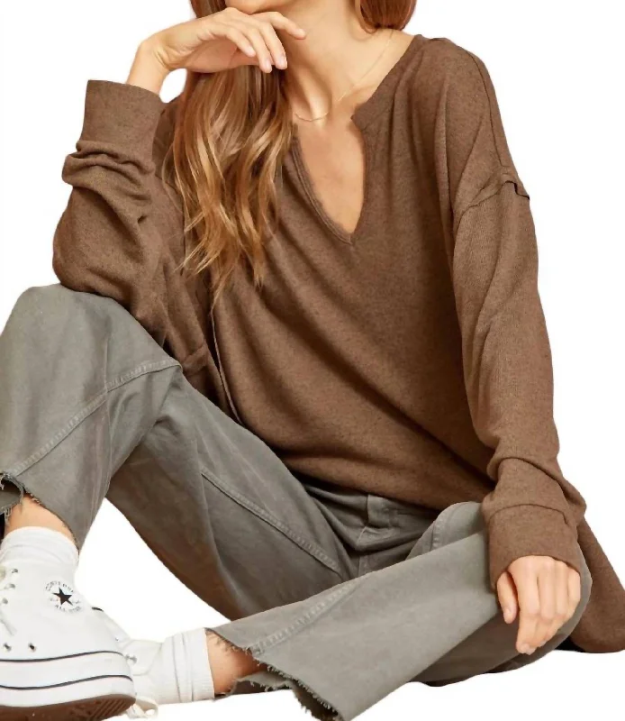 Lighten Up With Nordic Styles Worth The Wait Pullover In Mocha