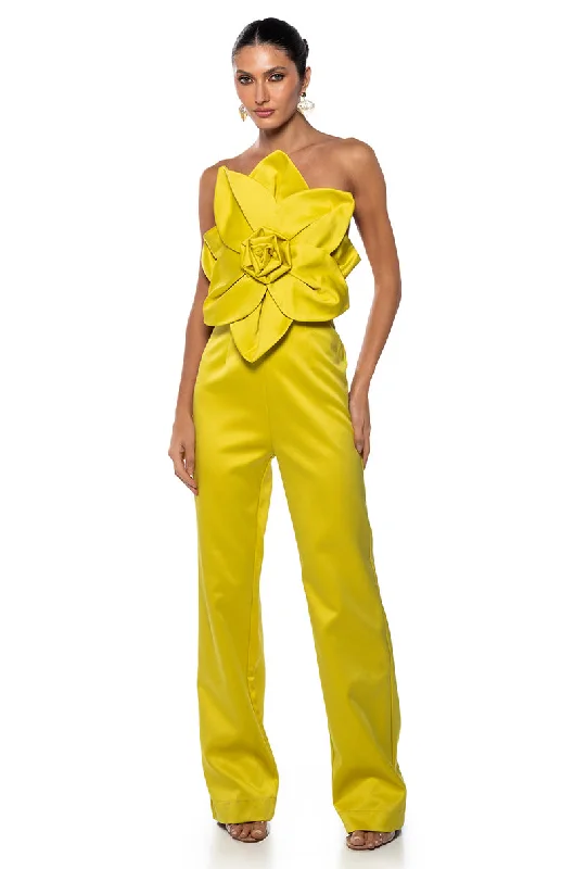 Fashion-Forward STASSIE STATEMENT SLEEVELESS JUMPSUIT