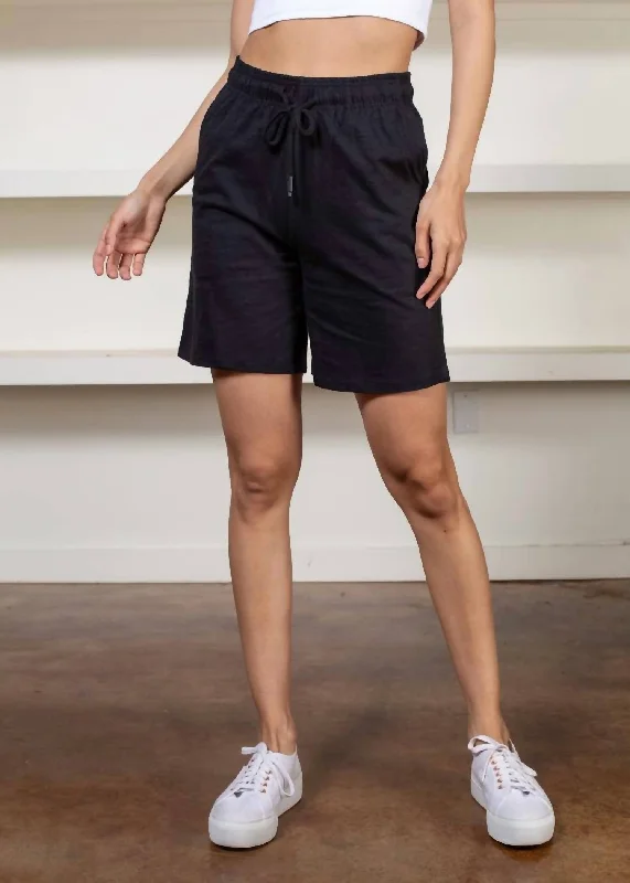 Casual Chic Fernandez Drawstring Short In Black