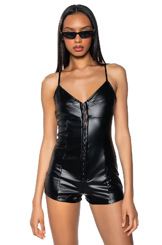 Flash Sale, Don'T Miss SNATCHED CORSET PU ROMPER