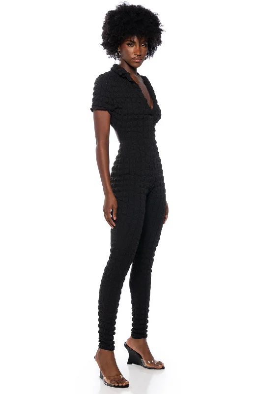 Relaxed Style MAKE ME BELIEVE TEXTURED SHORT SLEEVE JUMPSUIT IN BLACK