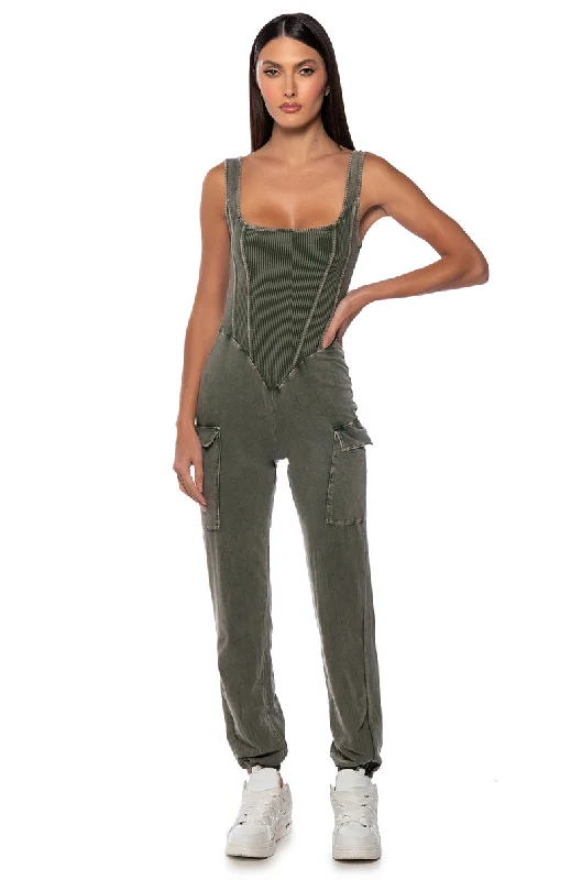 Style Upgrade VIVIE CASUAL CARGO JUMPSUIT