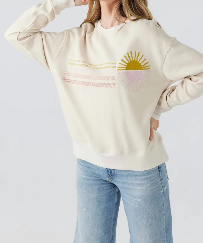 Feminine Flow Solstice Weekender Crewneck Sweatshirt In Ecru