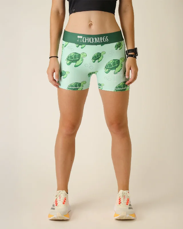 Classic Appeal Women's Sea Turtles 3" Compression Shorts