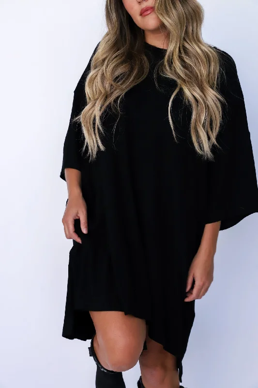 Statement Piece Out Of Pocket Dress Black