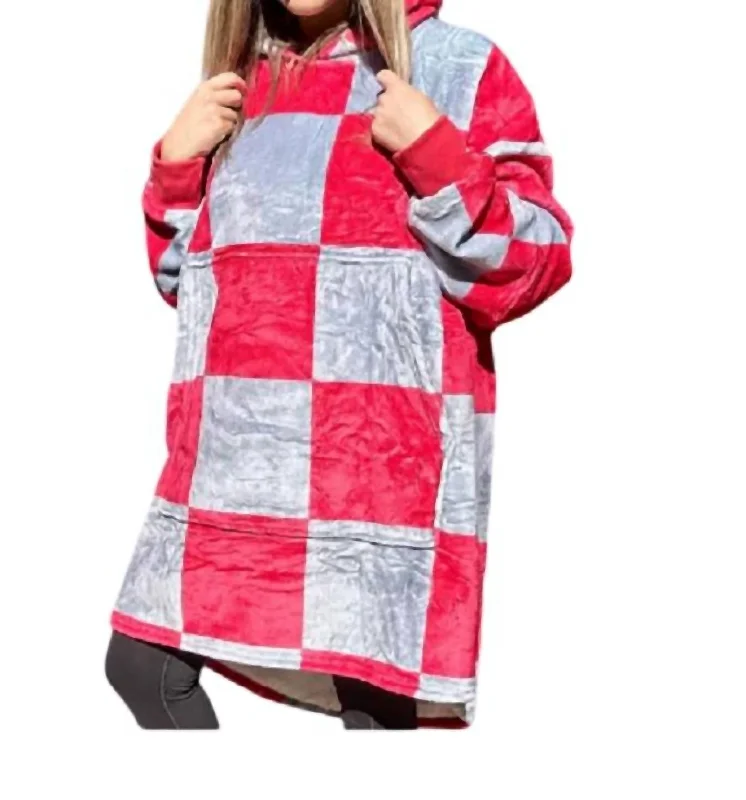 Boho - Chic Festival - Ready Style Fan Fleece Blanket Sweatshirt In Burgundy And Grey Checkered