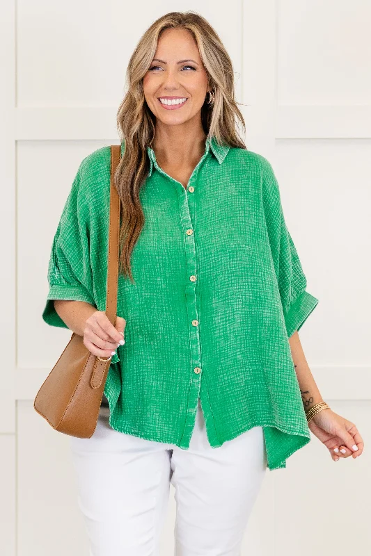 Fashion Forward Femininity Wistful Weekend Top, Kelly Green